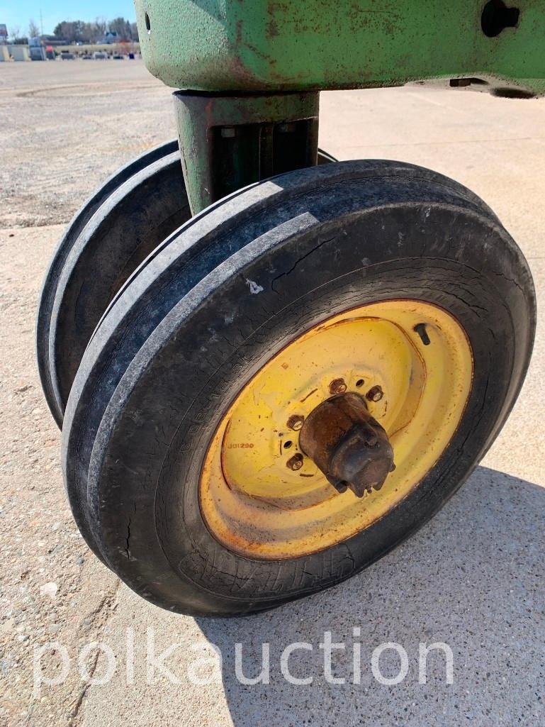 JOHN DEERE 730