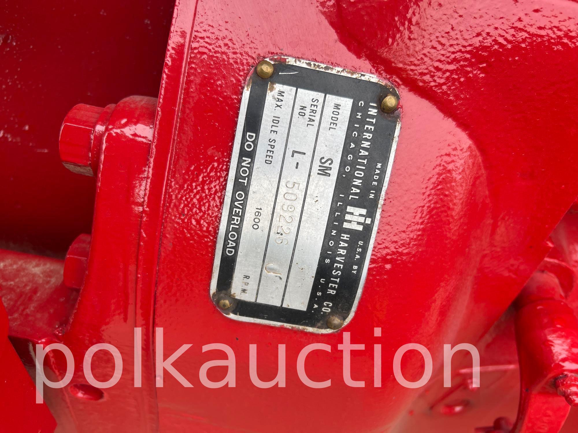 (1953) FARMALL SUPER M