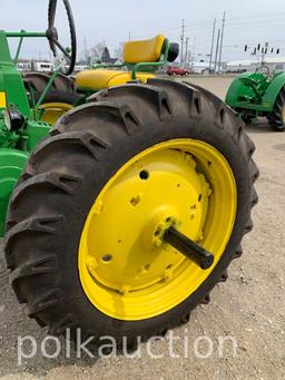 JOHN DEERE 520