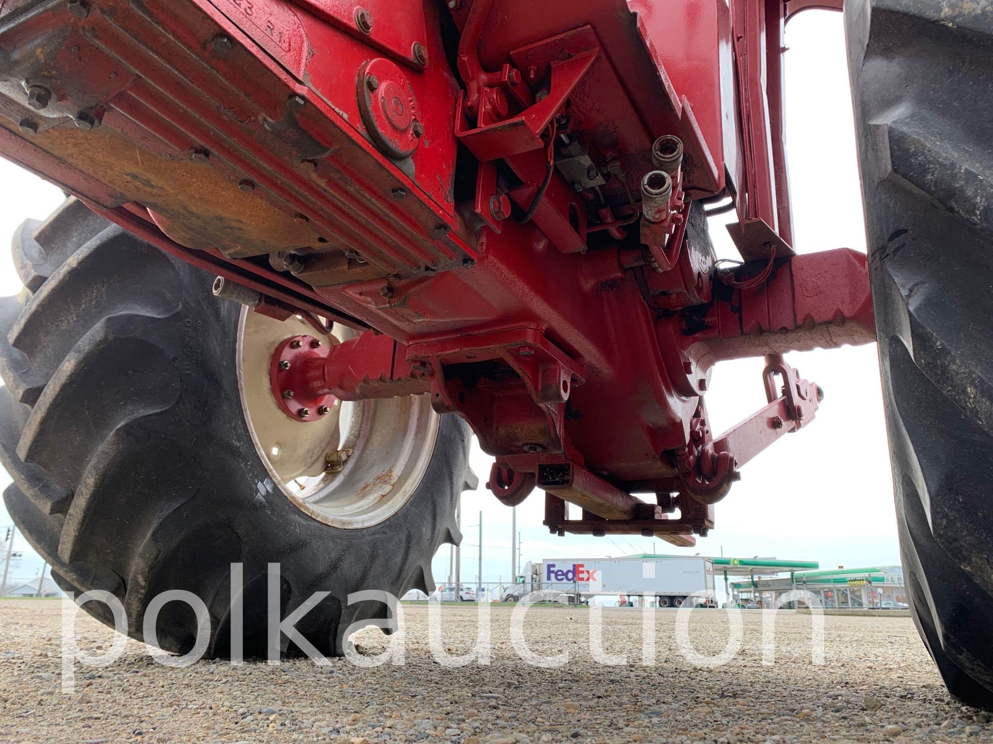 IH 656