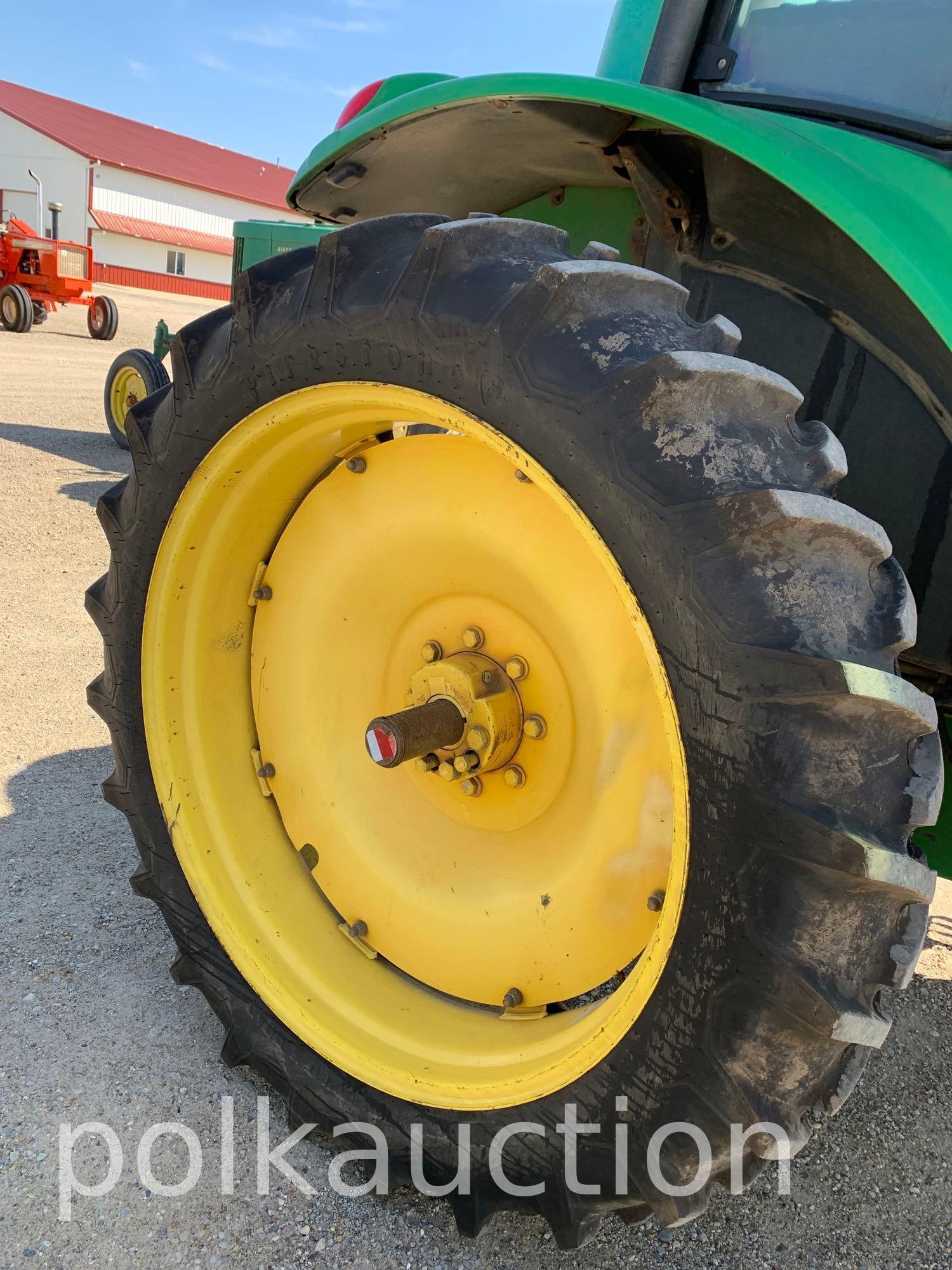 JOHN DEERE 6120