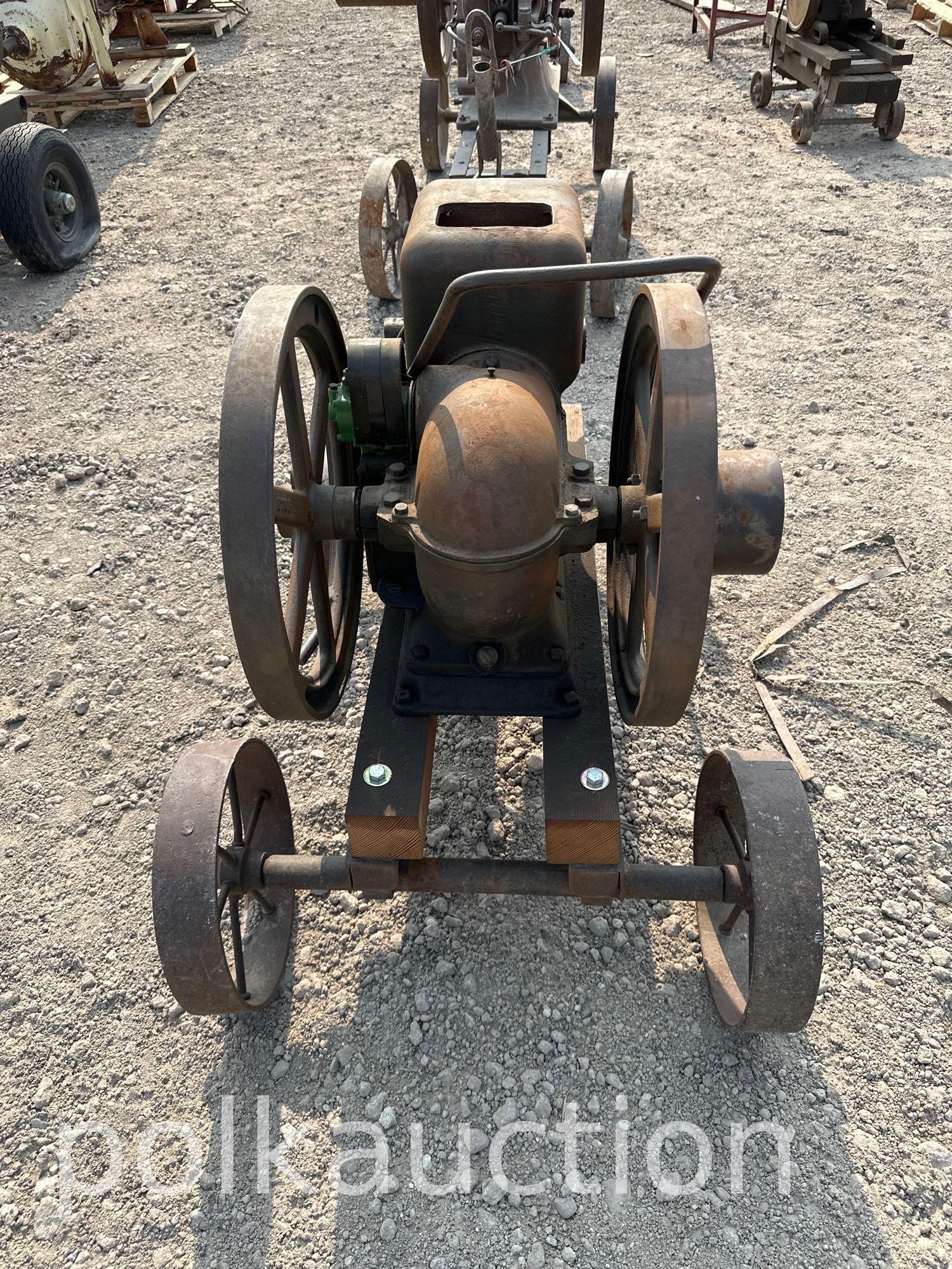 JOHN DEERE 3HP HIT & MISS ENGINE
