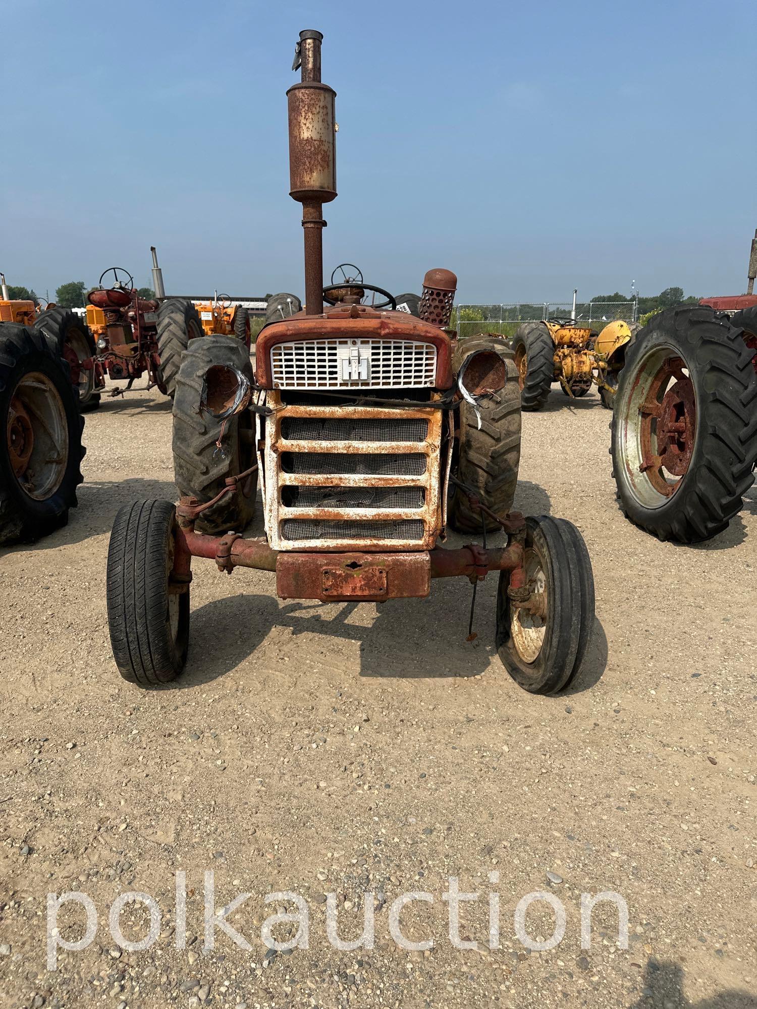 528-IH 460 UTILITY