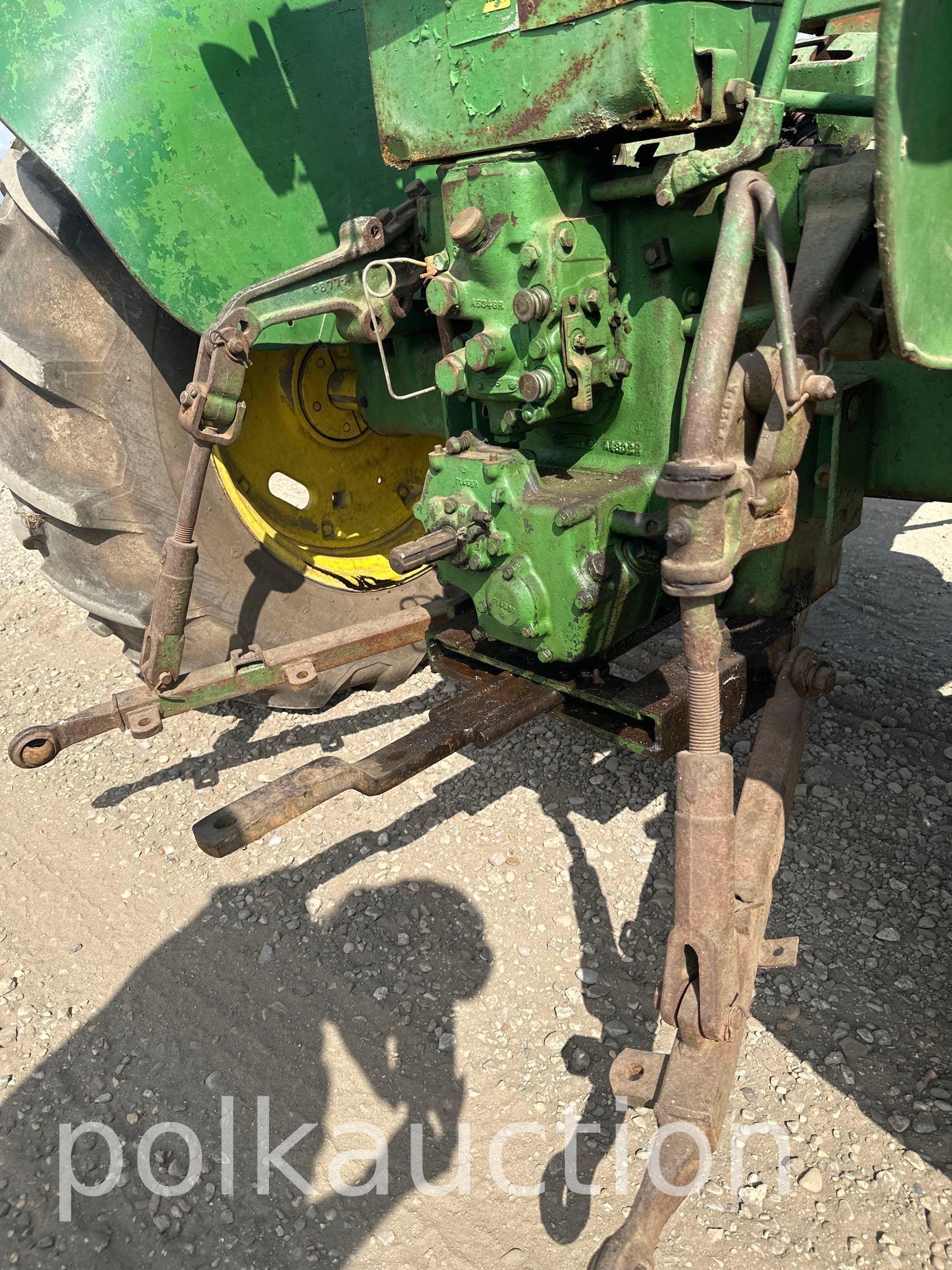 844-JOHN DEERE 60 STANDARD