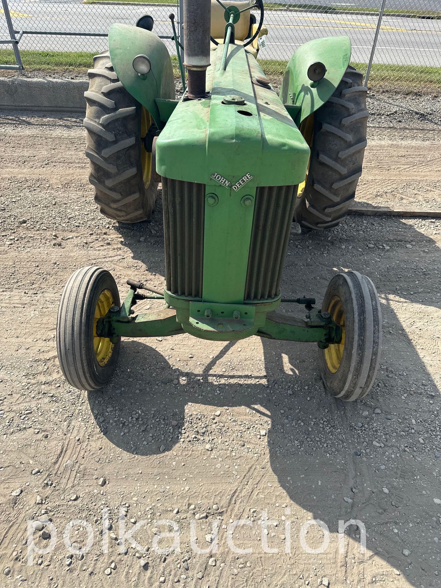 844-JOHN DEERE 60 STANDARD