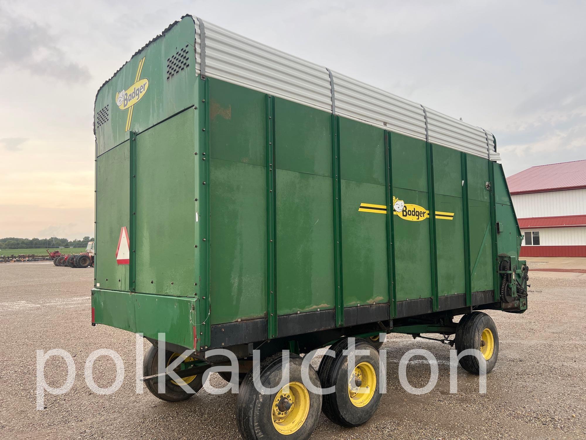 39325-BADGER FORAGE WAGON