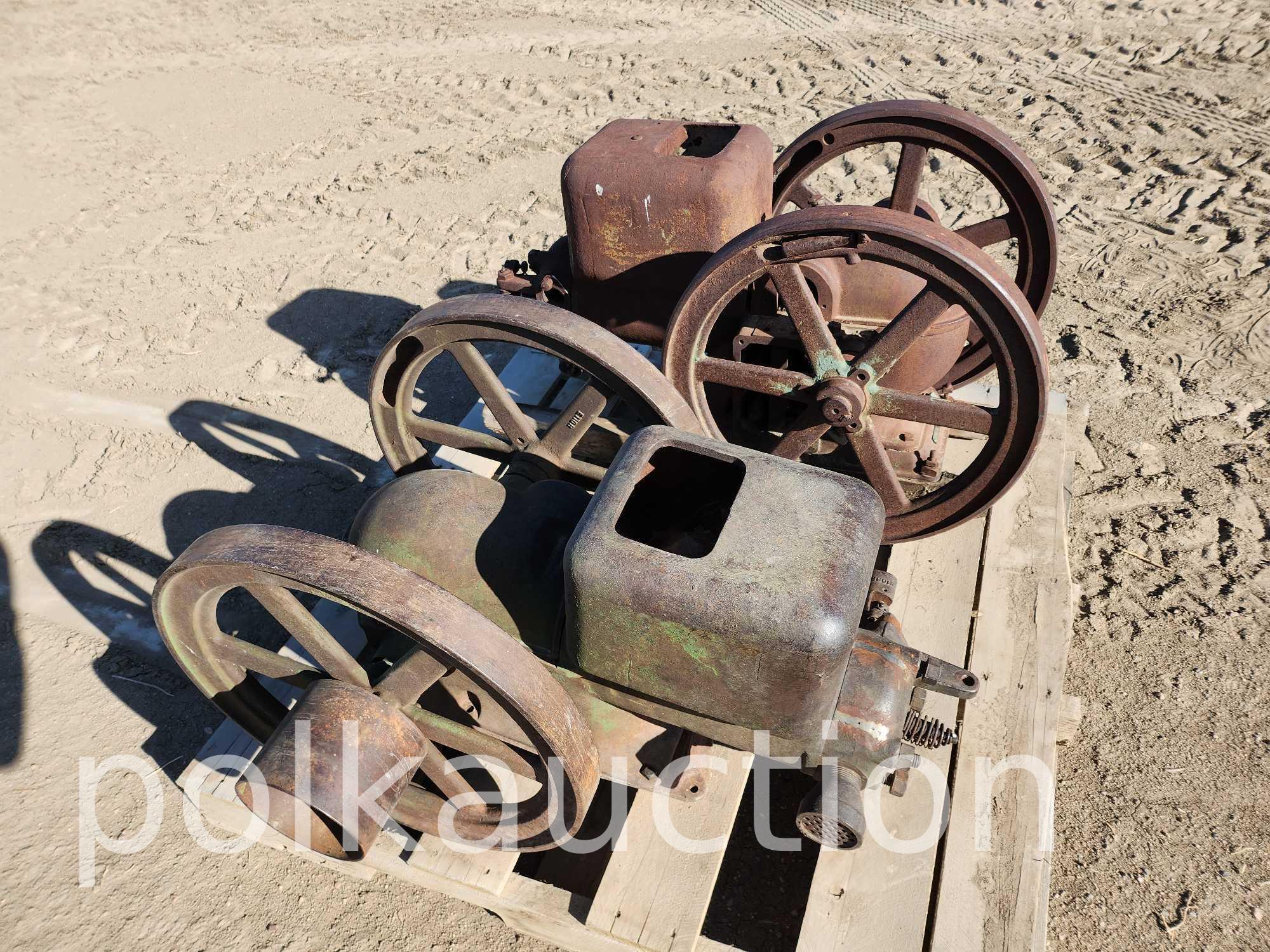 PAIR OF3HP JOHN DEERE ENGINES