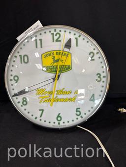 100-JOHN DEERE LIGHTED CLOCK