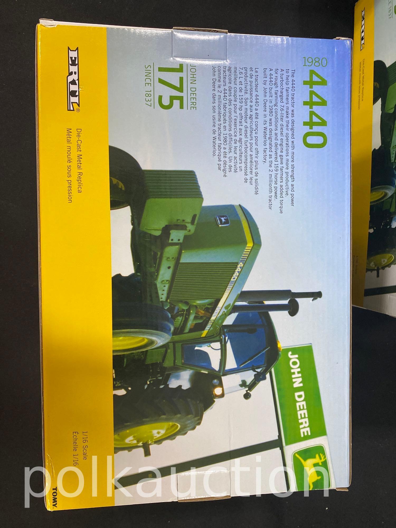 39323-(4) JOHN DEERE 4440 GOLD
