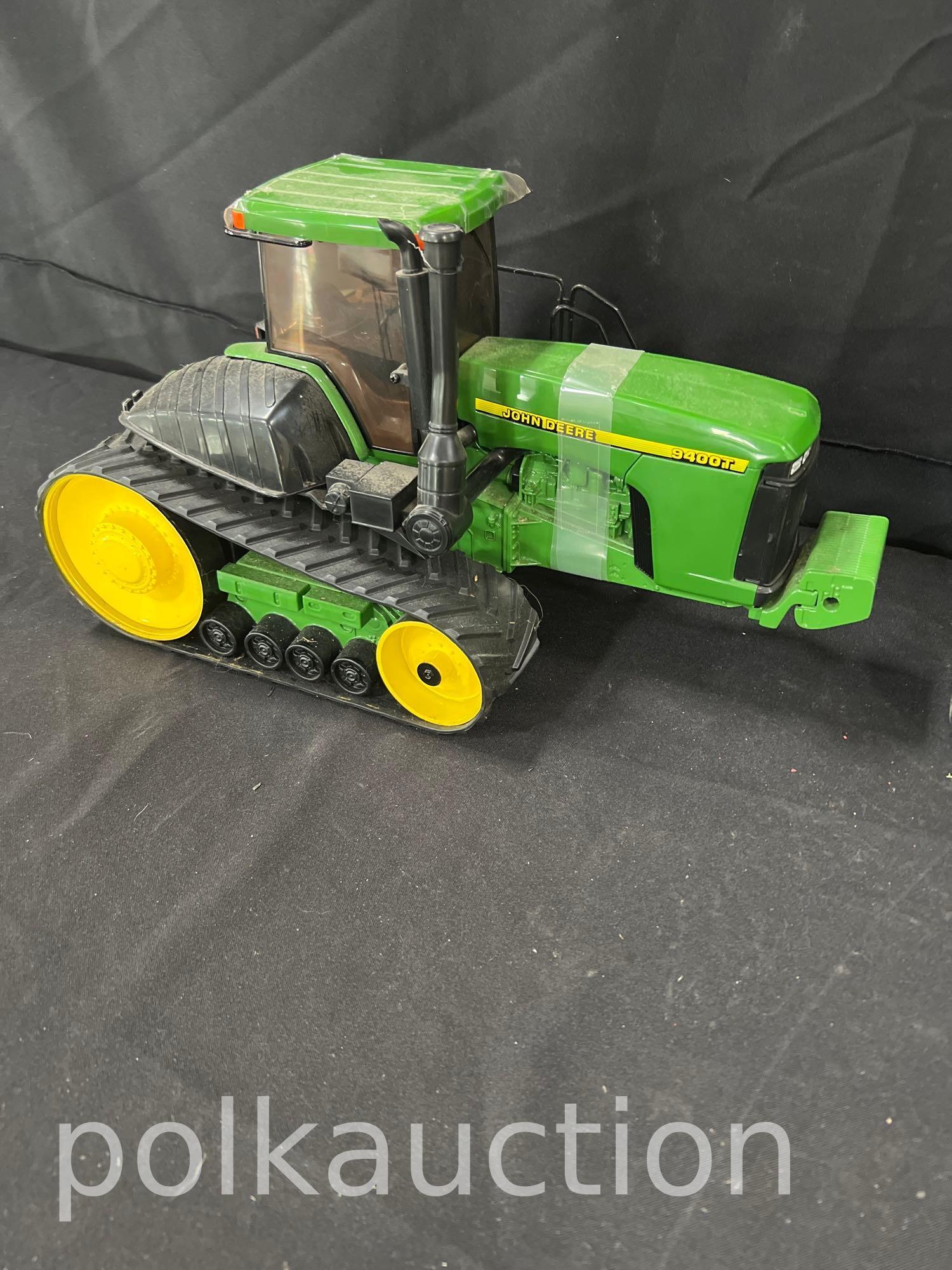40287-JOHN DEERE 9400T + JOHN DEERE SERIES DUALS