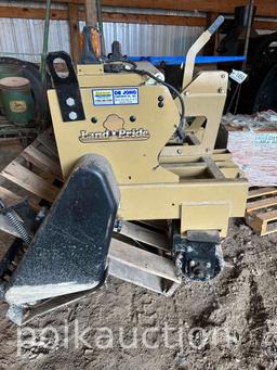 LANDPRIDE AP51560 3PT SEEDER