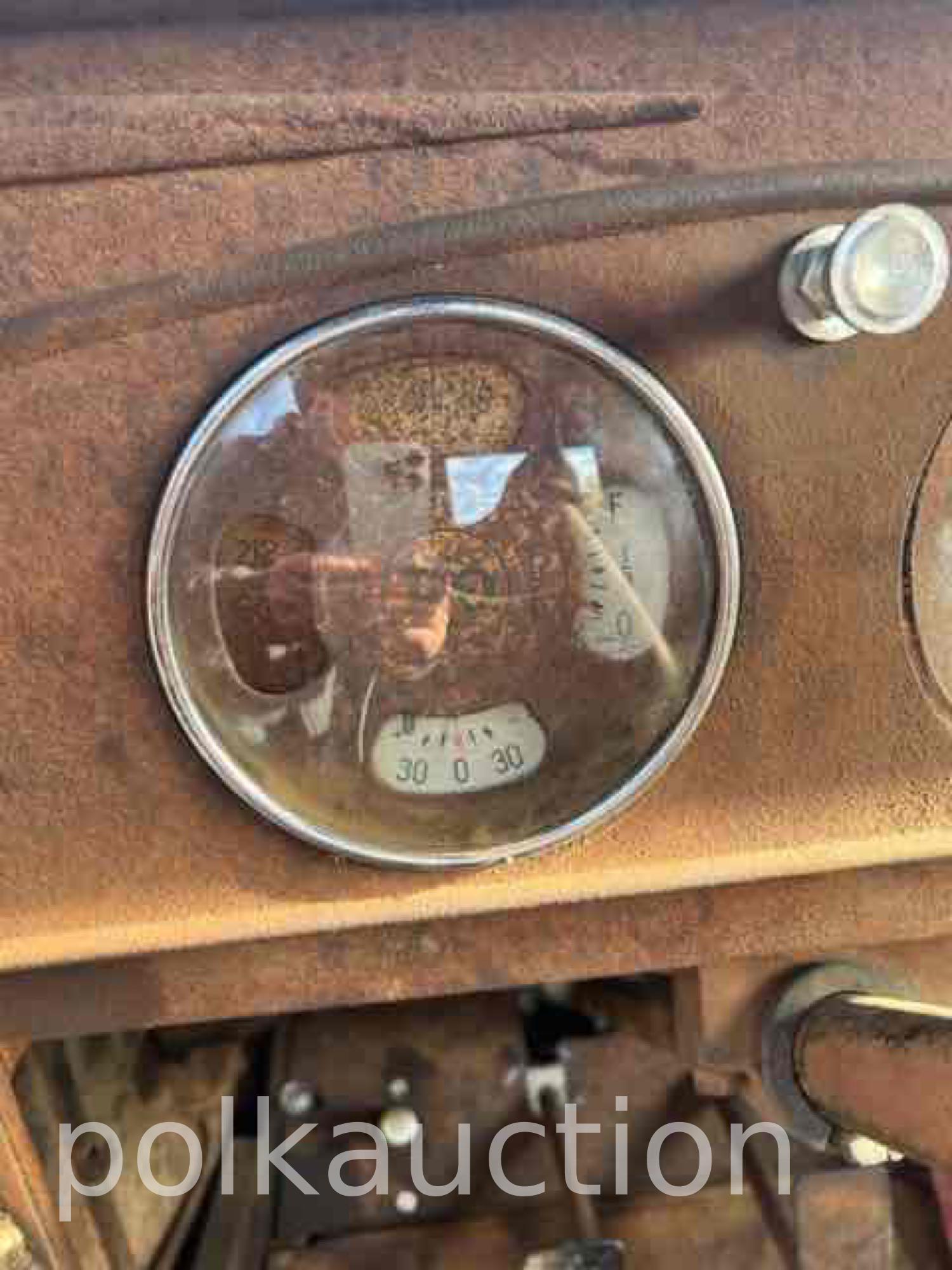 (1937) REO SPEED DELIVERY TRUCK