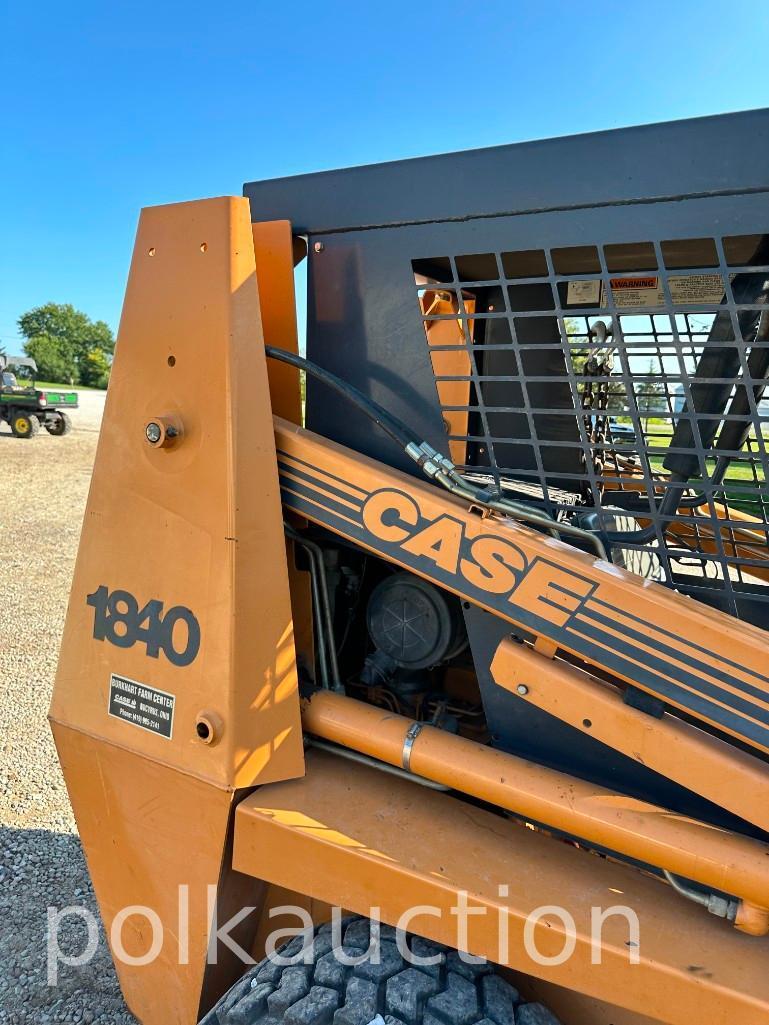 CASE 1840 SKIDSTEER