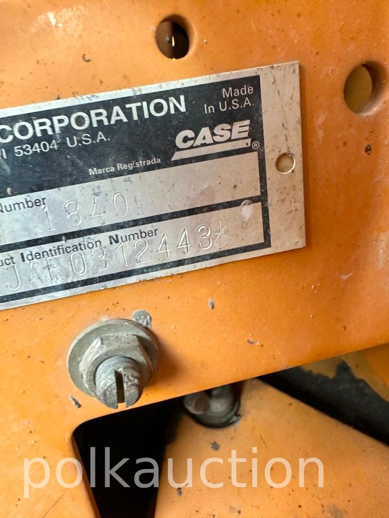 CASE 1840 SKIDSTEER