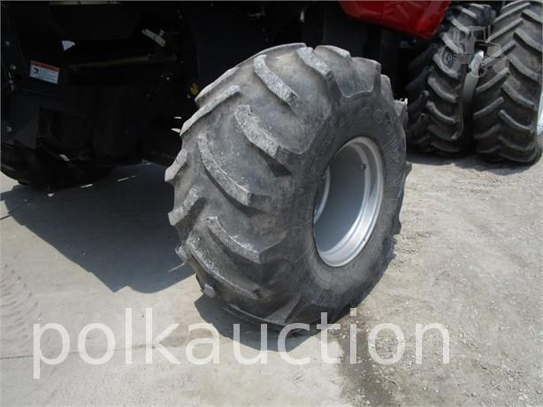 1070-(2012) CASE IH 8120 COMBINE (SN# 4BG213839)