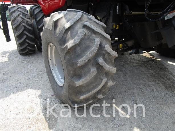 1070-(2012) CASE IH 8120 COMBINE (SN# 4BG213839)