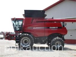 1070-(2012) CASE IH 8120 COMBINE (SN# 4BG213839)