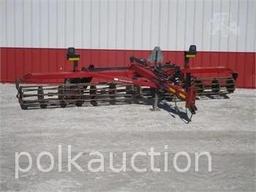 593-15' CASE IH P/T CRUMBLER