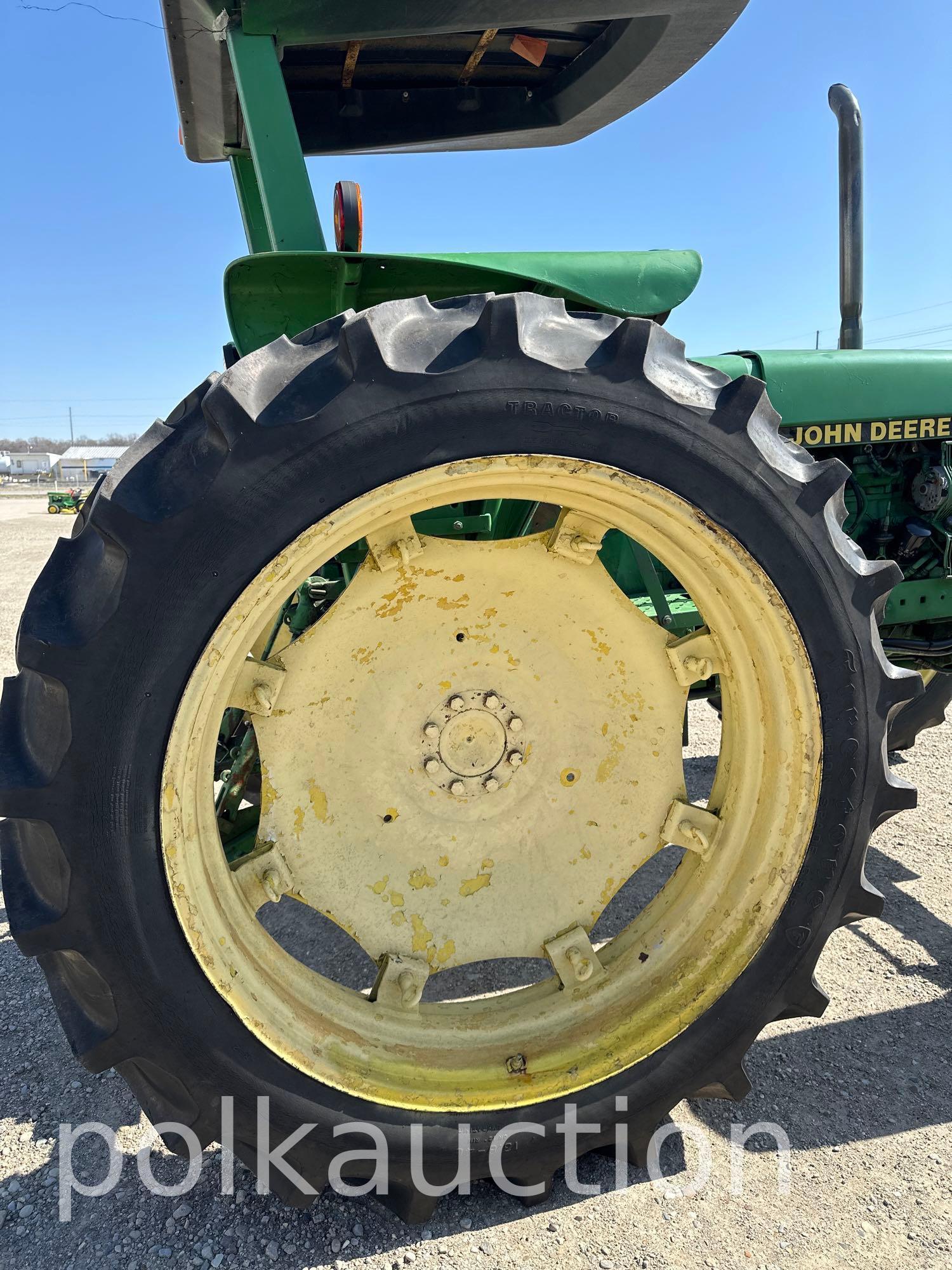 3216-JOHN DEERE 2755 4x4 (SN# 809681)