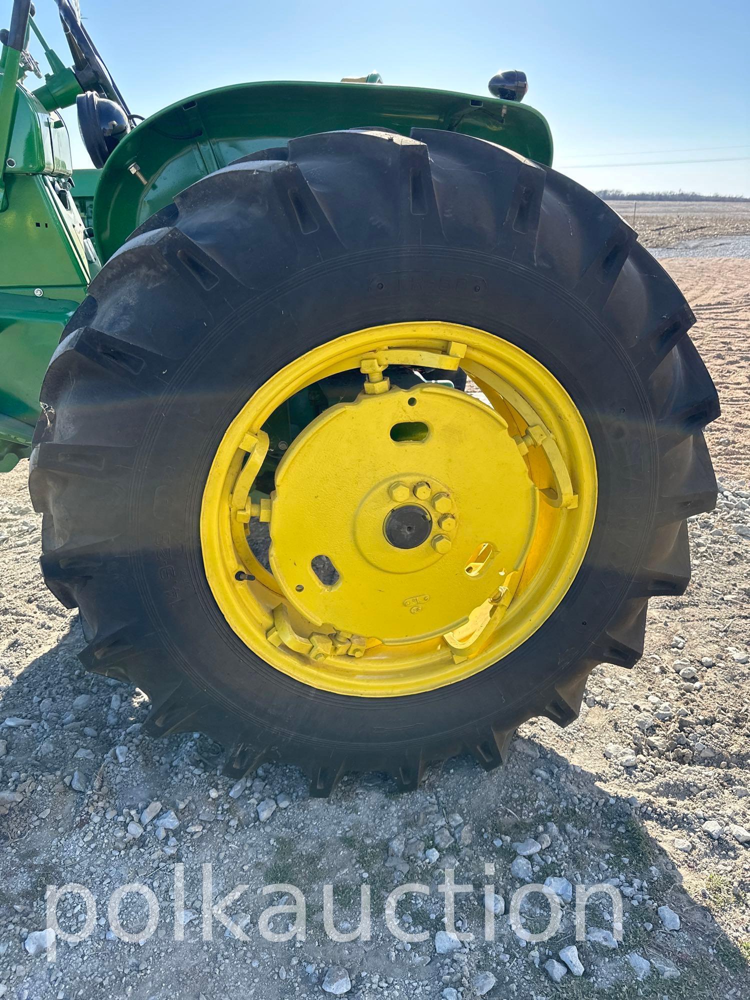 2123-JOHN DEERE 3010 LP UTILITY (SN# 5602)