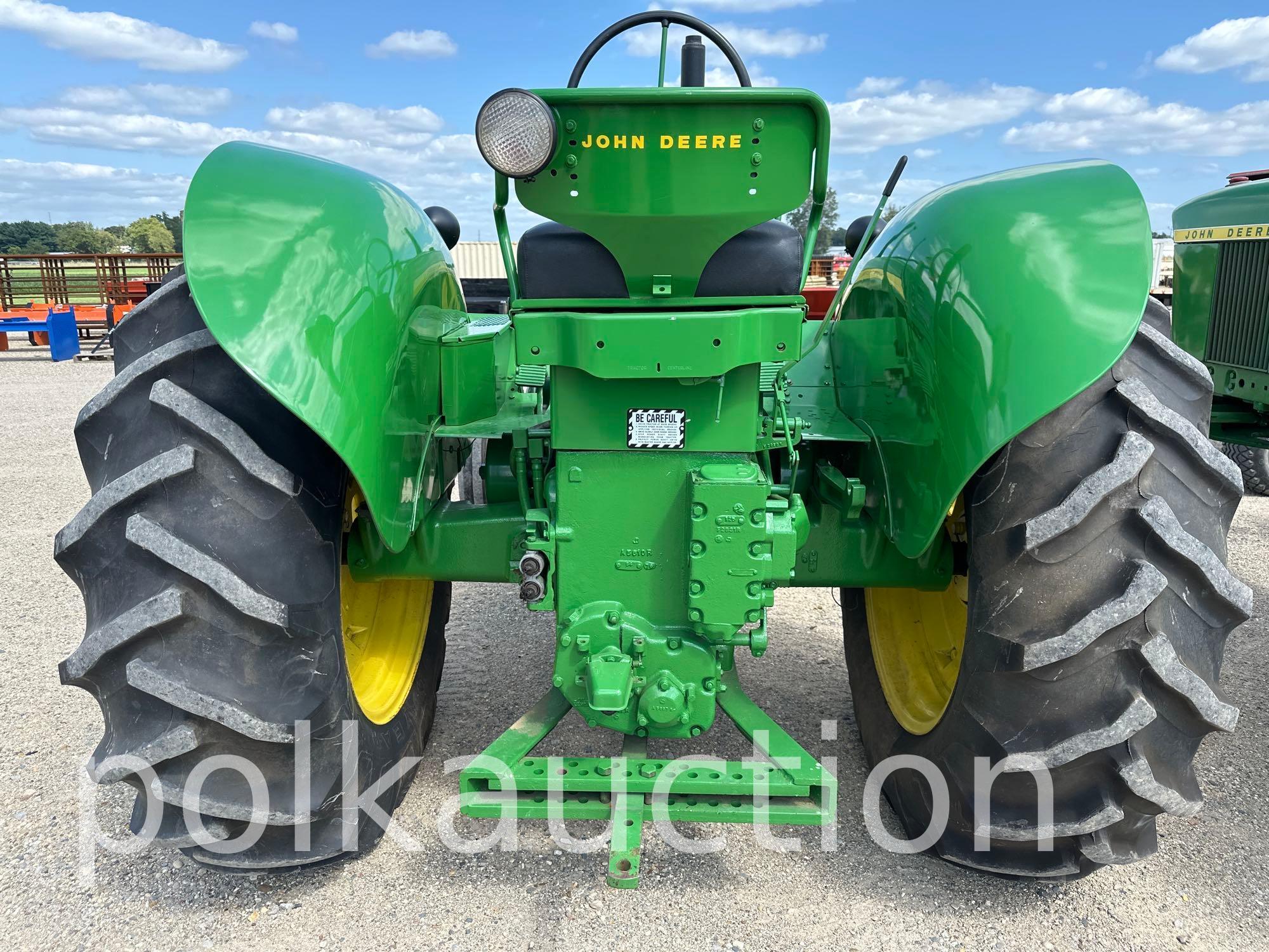7311-JOHN DEERE 620 G STD (SN# 6211231)