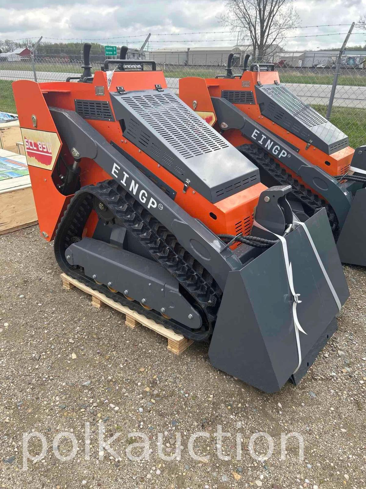 MINI COMPACT TRACK LOADER