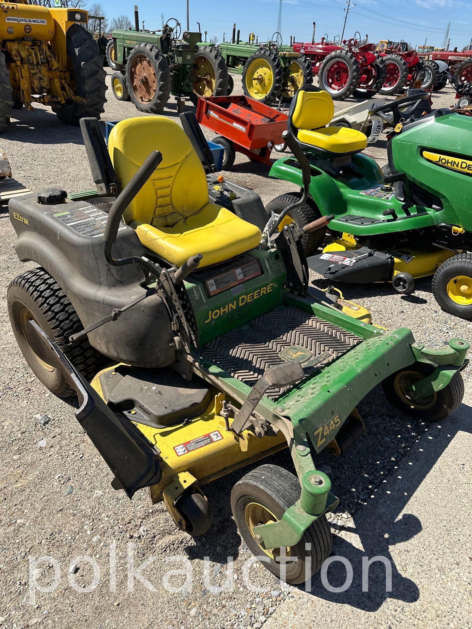 JOHN DEERE 2445 L&G