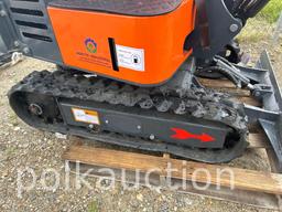 MINI EXCAVATOR-w/ BUCKET, RIPPER, 2'8'' STICK, AUX HYD, DOZER & CANOPY