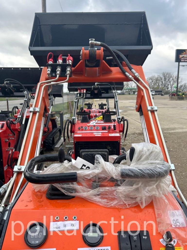 MINI SKIDSTEER LOADER