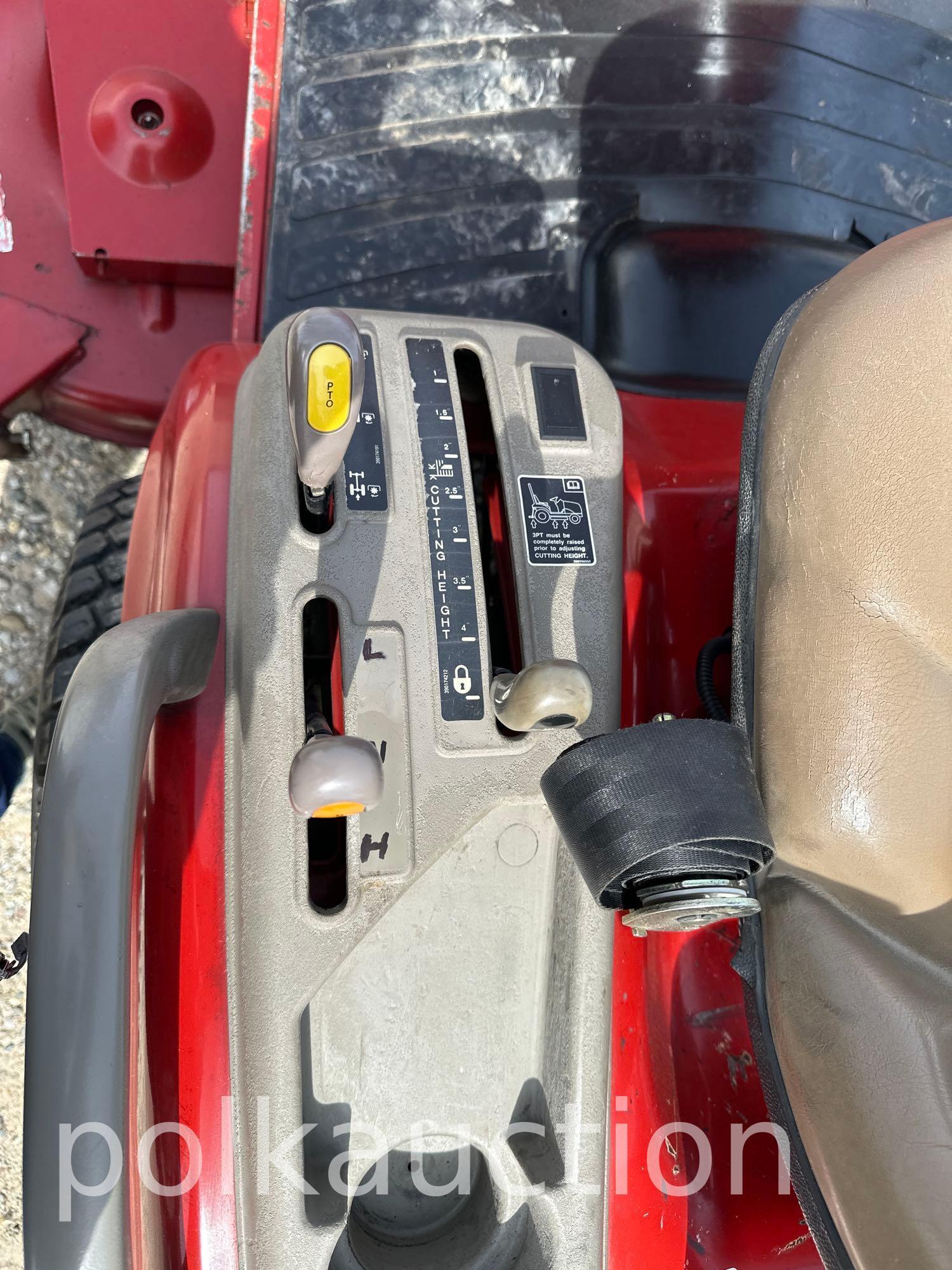 10024 - CASE DX25E 25HP L&G (SN# HDG210102)