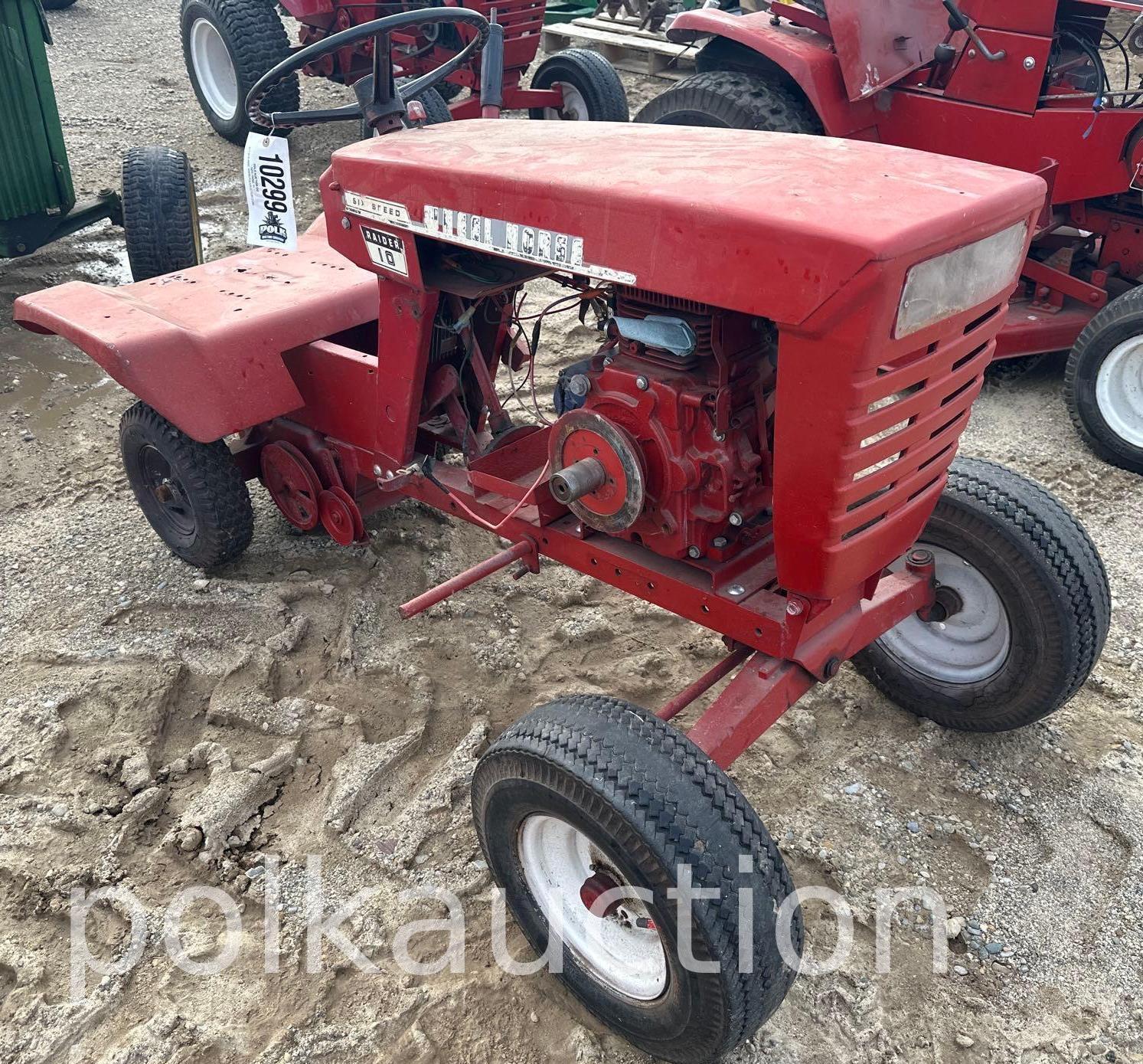 10299 - WHEEL HORSE RAIDER 10, 6 SPEED L&G (SN# 621570)
