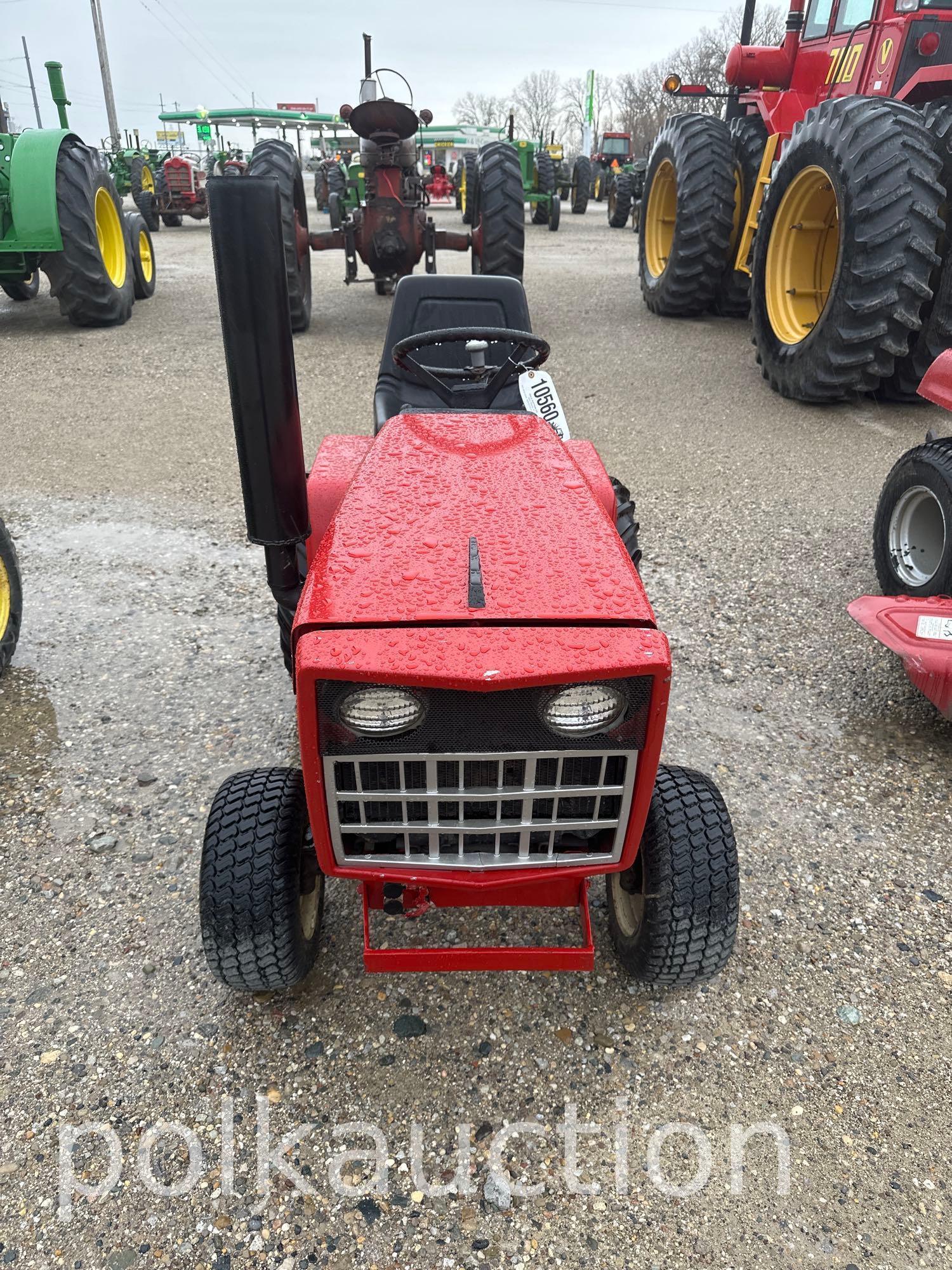 10560 - CUB CADET IH 782 DIESEL (SN# 205060U737578)
