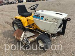 9898 - CUB CADET HYDRO 2072 (SN# 761281)
