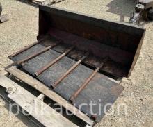 10630 - 48" MANURE BUCKET w/ SPIKES