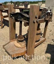 10693 - AMERICAN CIDER MILL