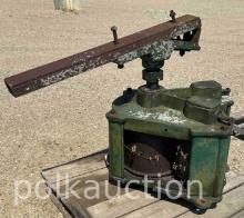 10710 - SORGHUM PRESS