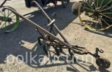 10725 - HORSE DRAWN HAND CULTIVATOR