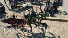 10730 - OLIVER V161 SULKY PLOW
