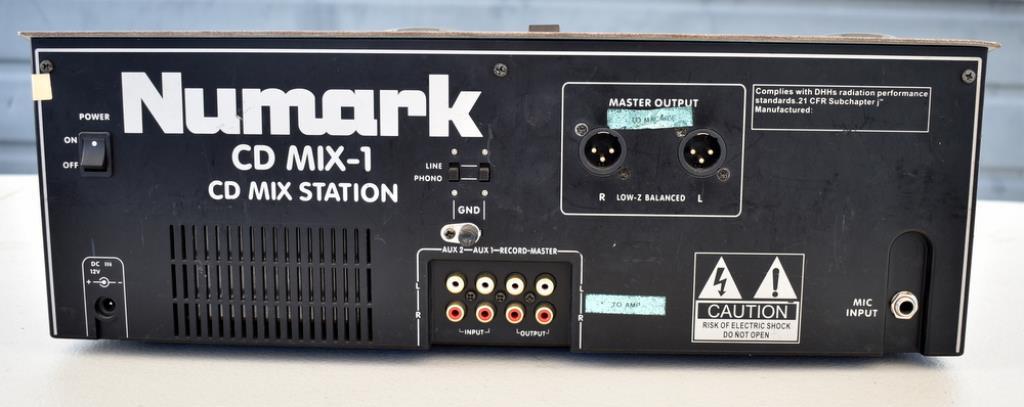 NEWMARK CD MIX-1 PROFESSIONAL CD MIXING CONSOLE