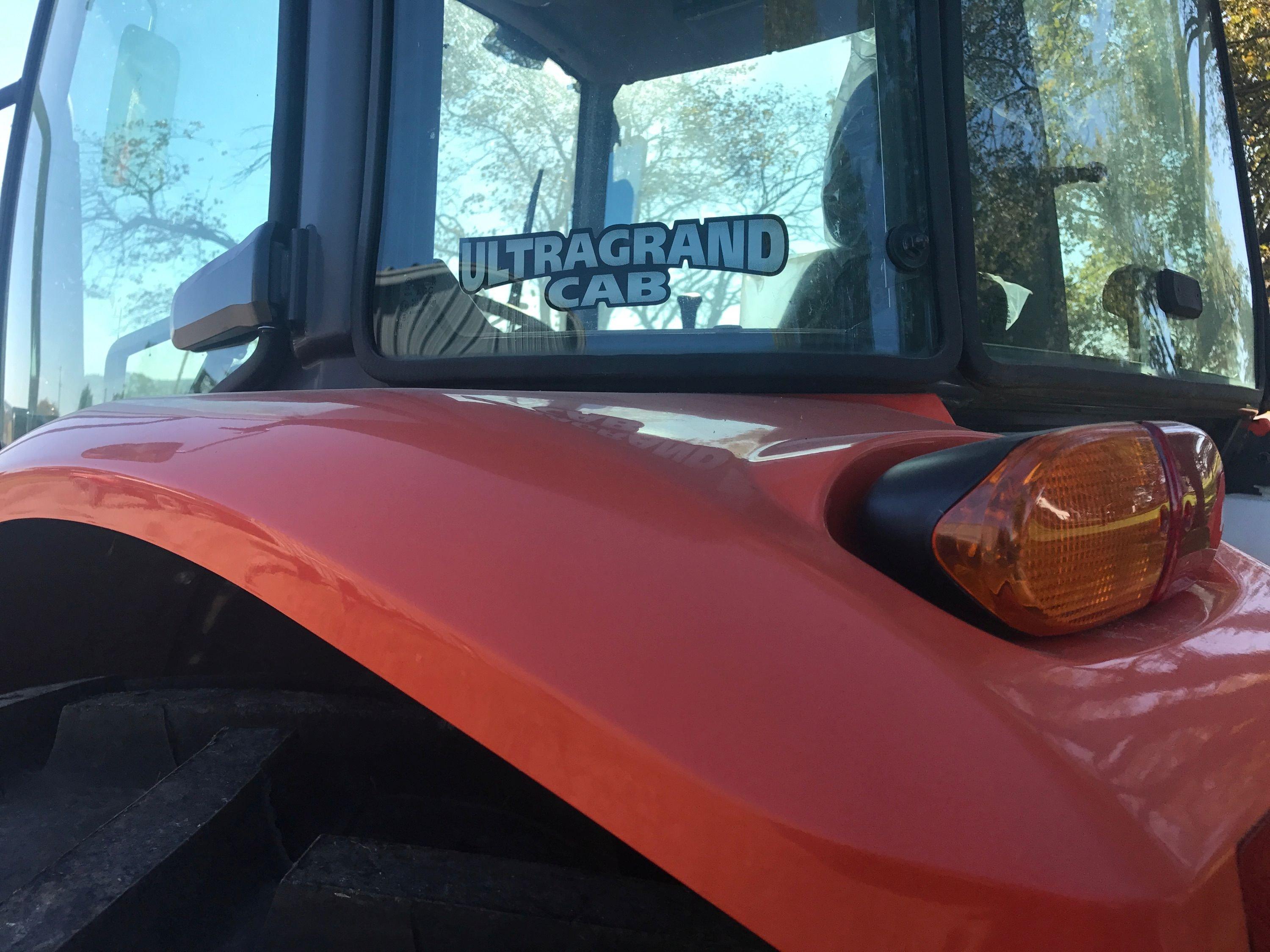 Kubota M9960D Tractor w/ LA1353 Ldr, MFWD, Cab, Only 40 Hrs.