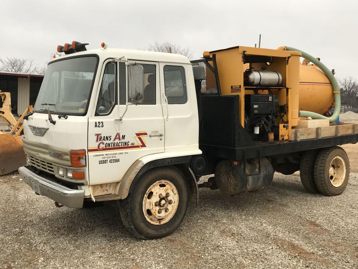 1987 Hino Cab-Over Pumper Truck