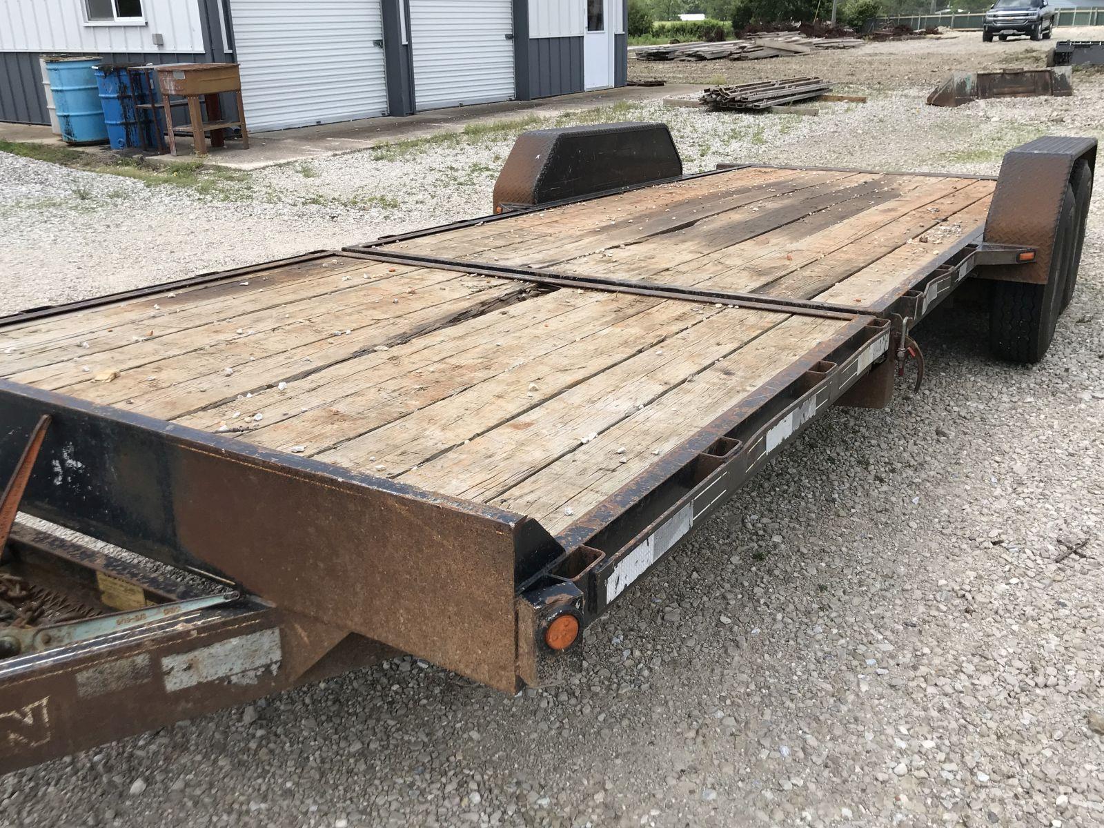 13. ‘07 Titan 22’ Tilt Bed Trailer