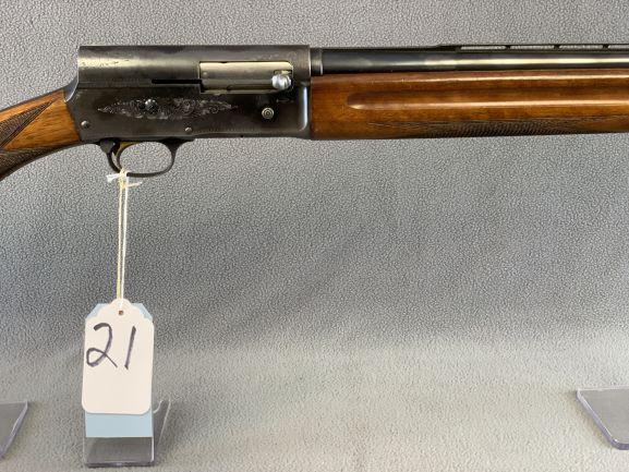 21. Browning Belgium "Sweet Sixteen" 16ga, 2 3/4" Cham, Vent Rib, Round Knob, SN: 89819