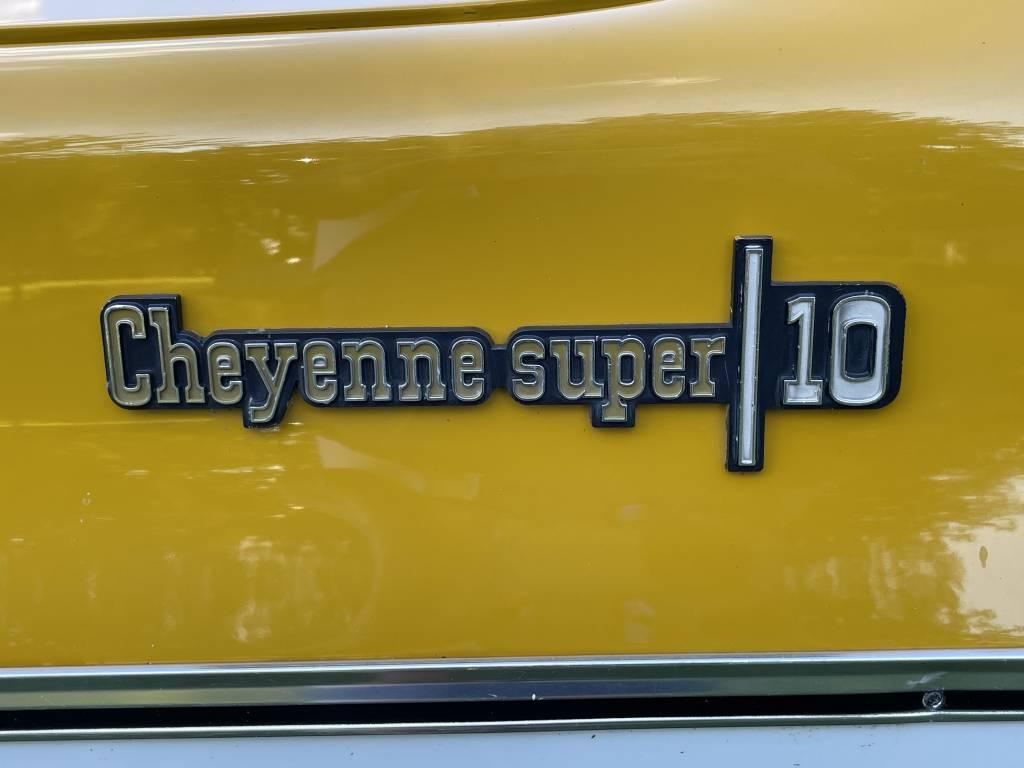 Lot 24. 1974 Chevrolet Cheyenne Super 10