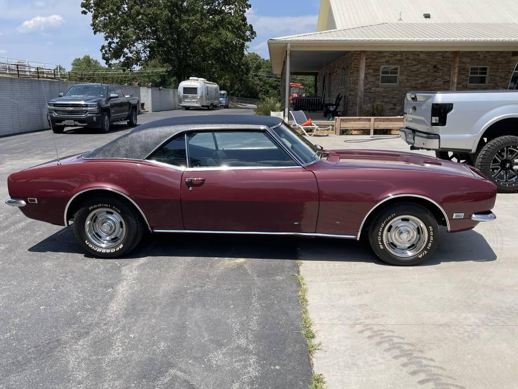 Lot 38. 1968 Chevrolet Camero