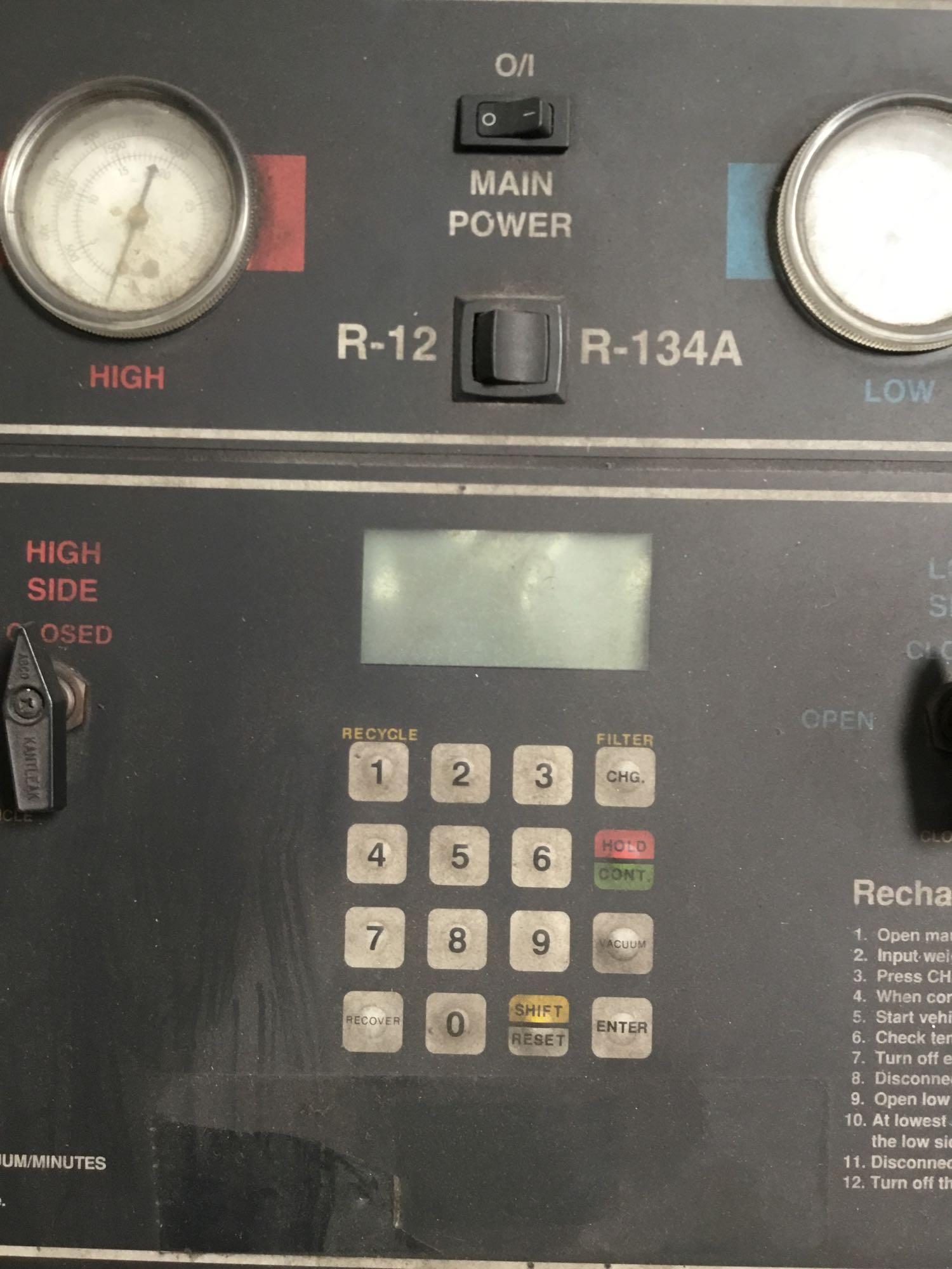 Robinair 34800 Enviro Charge Dual Refrigerant Recovery System R-12 @ R-134a