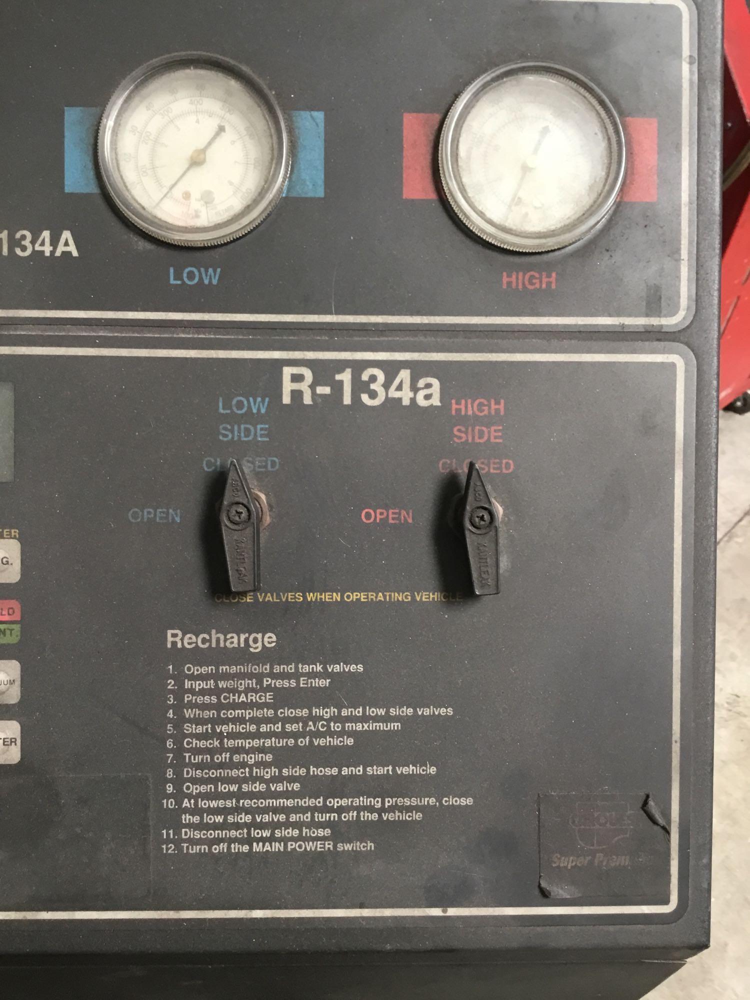 Robinair 34800 Enviro Charge Dual Refrigerant Recovery System R-12 @ R-134a