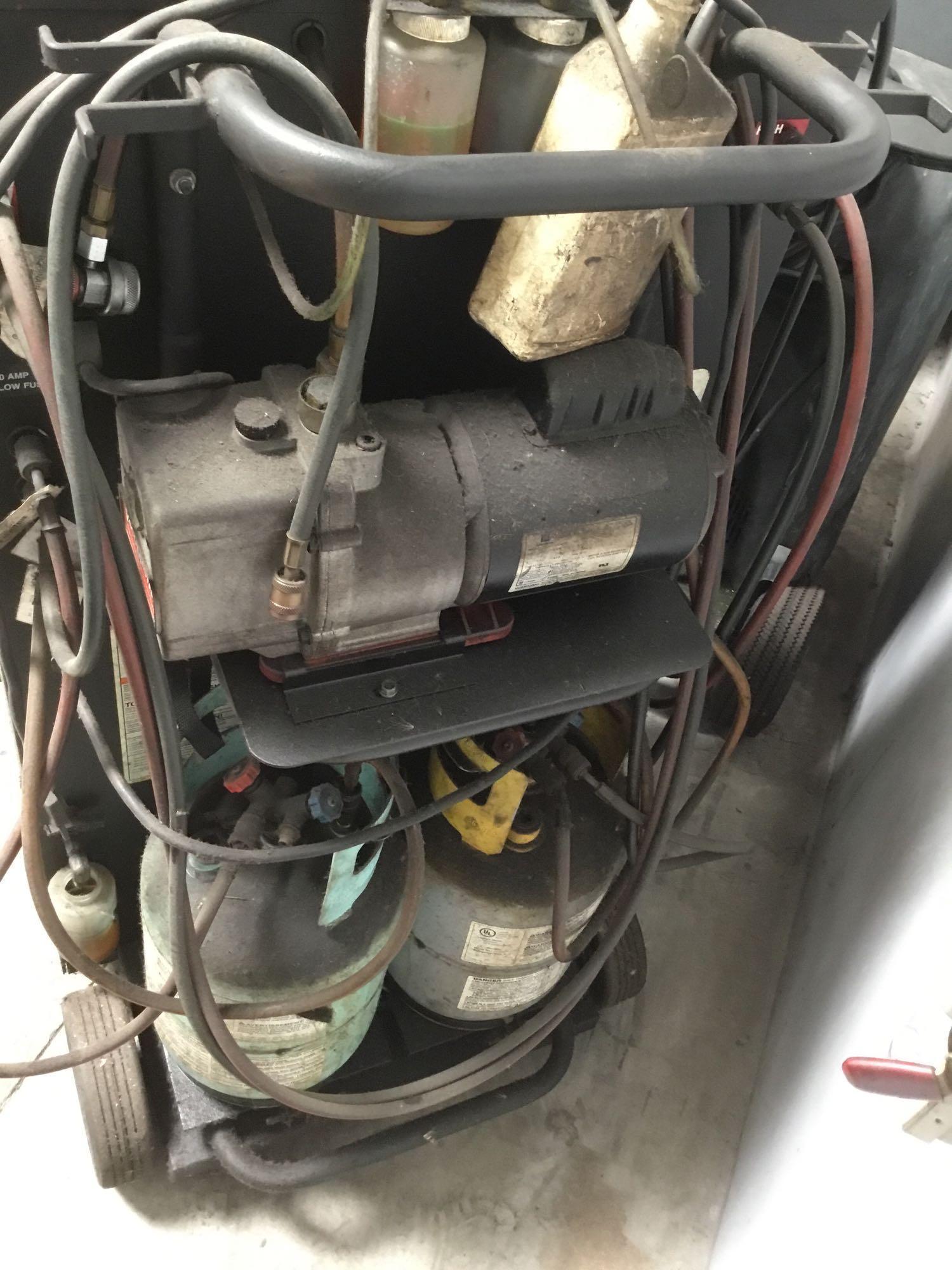 Robinair 34800 Enviro Charge Dual Refrigerant Recovery System R-12 @ R-134a