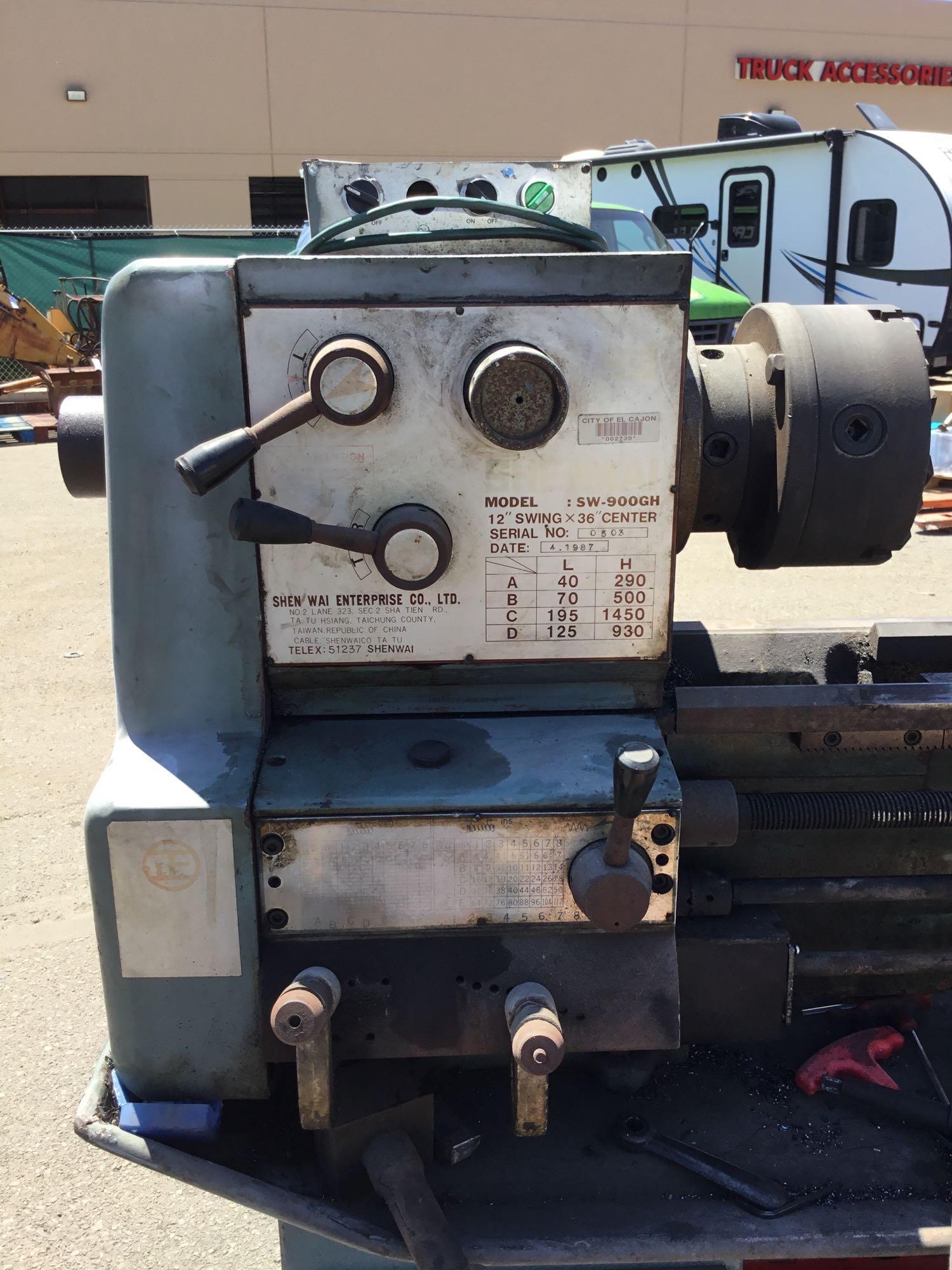 SHENWAI Lathe