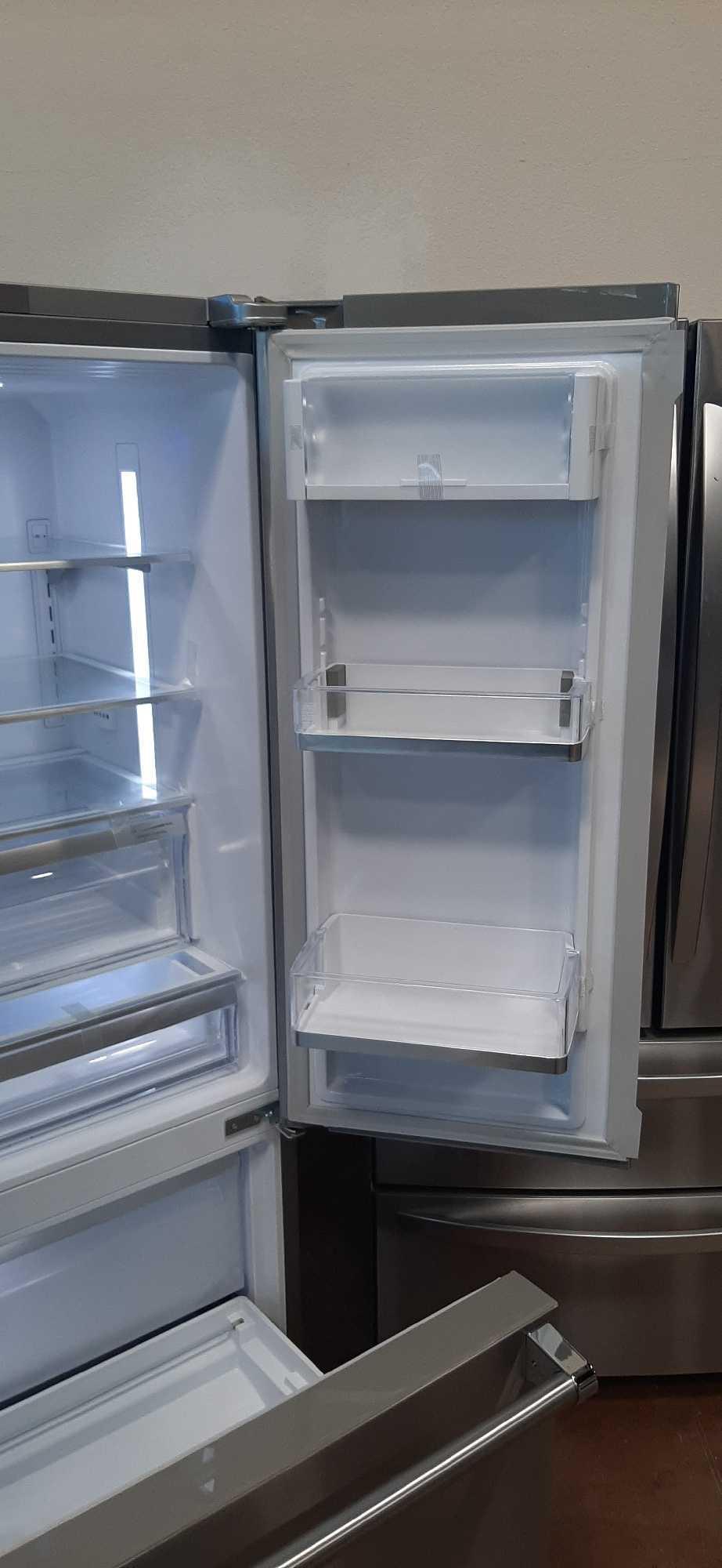 VIKING 36in. Counter Depth French Door Refrigerator*COLD*PREVIOUSLY INSTALLED*